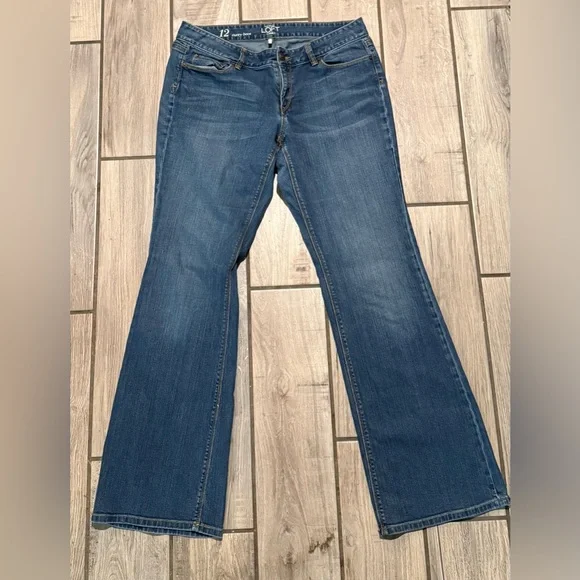 LOFT Women’s Curvy Boot Jeans 12 - Picture 3 of 4